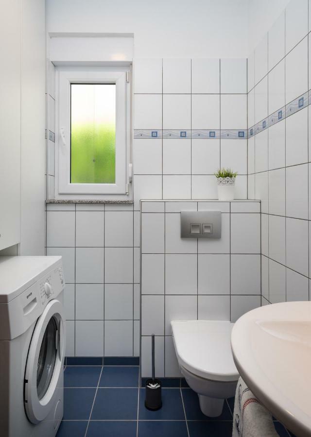 Apartment Biba Malinska